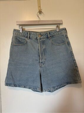 Zara Classic High-Waist Denim Shorts - Light Blue